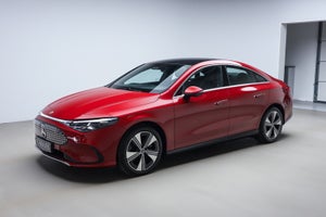 Mercedes CLA250+, modelår 2025, 8,000 km