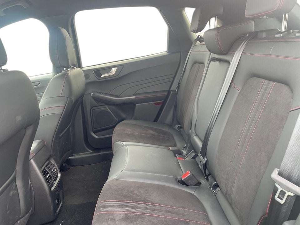 Ford Kuga 2,5 PHEV ST-Line X CVT 5d