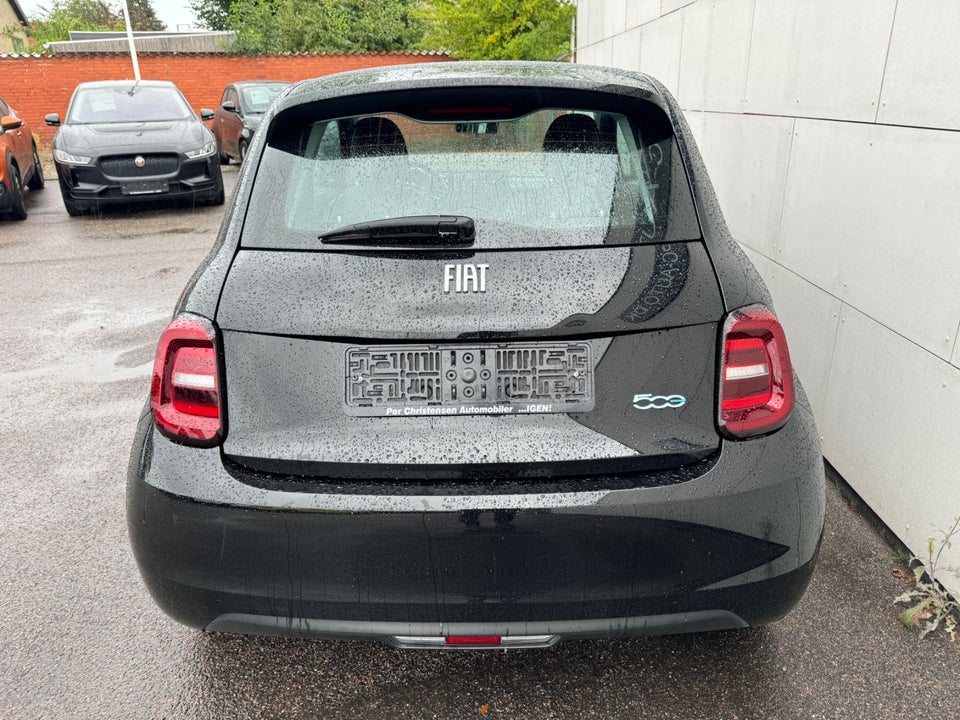 Fiat 500e Icon 3d