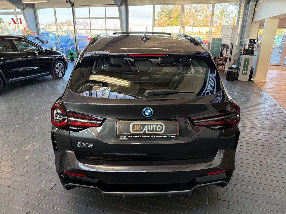 BMW iX3 Charged M-Sport 5d