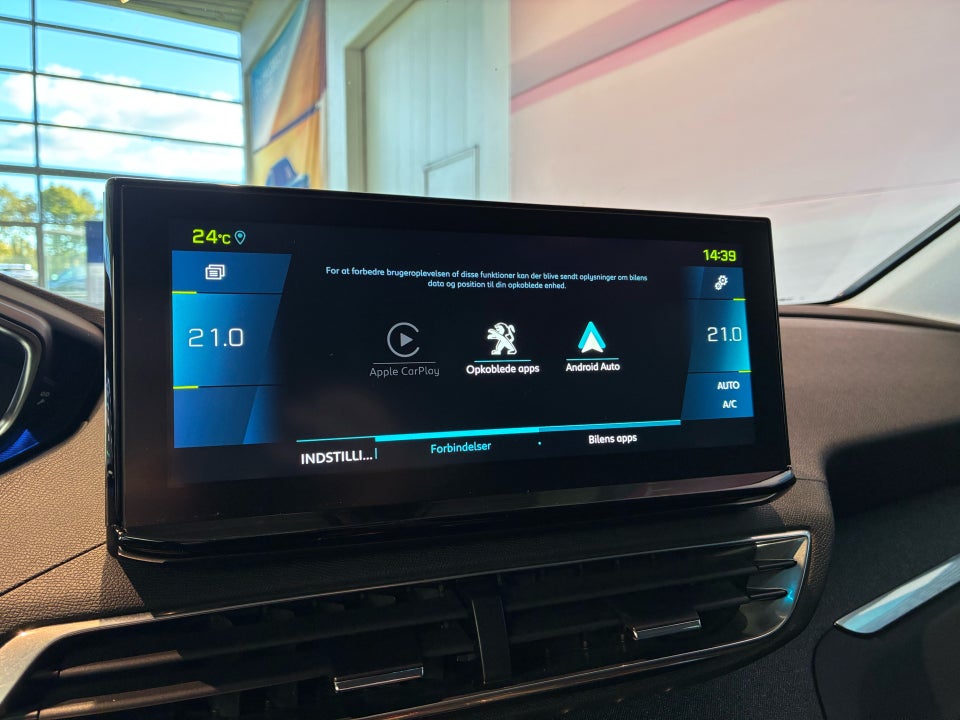 Peugeot 3008 1,6 Hybrid Allure Pack Limited EAT8 5d