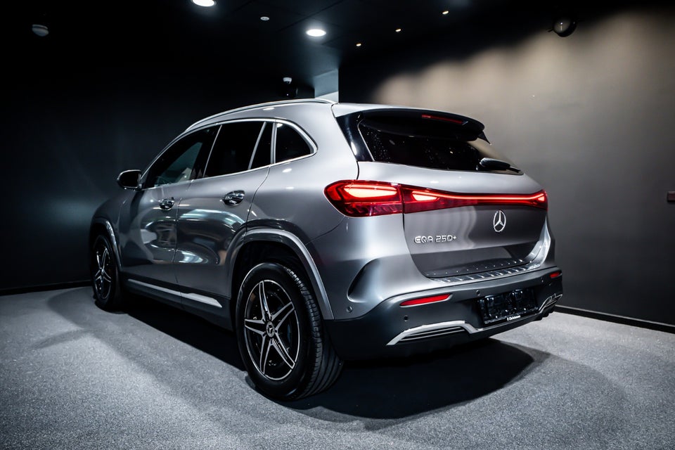 Mercedes EQA250+ AMG Premium 5d