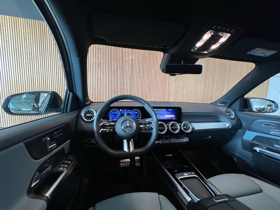 Mercedes EQB250+ AMG Premium 5d