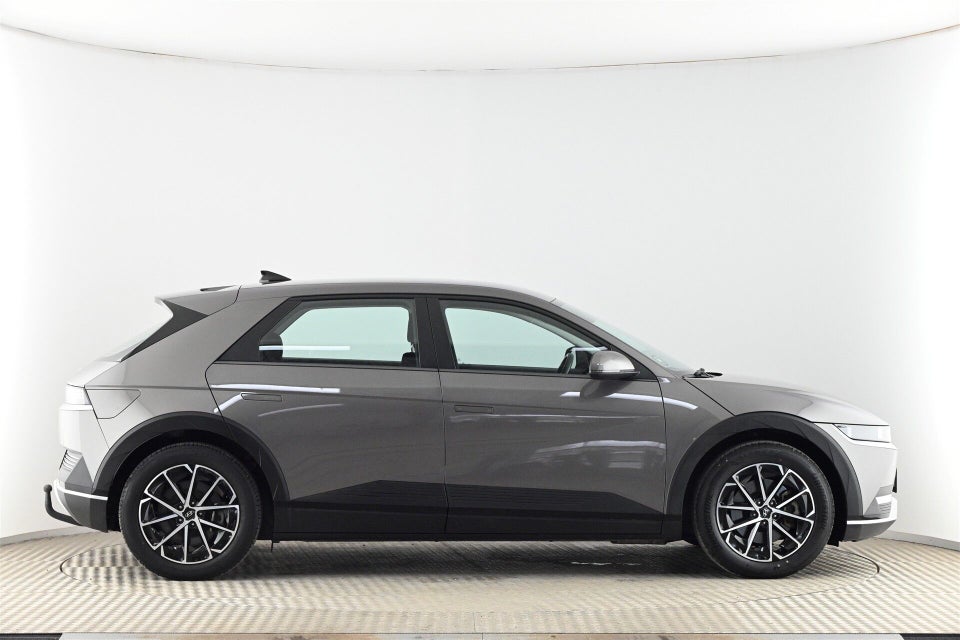 Hyundai Ioniq 5 73 Essential 5d