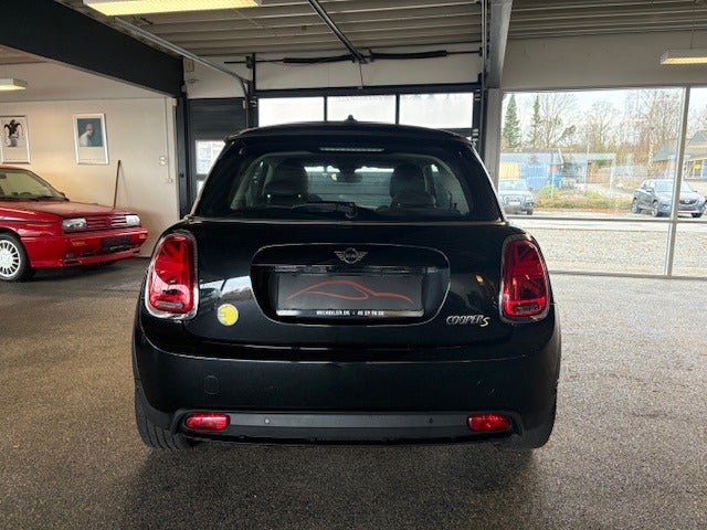 MINI Cooper SE Edition Premium Plus 3d