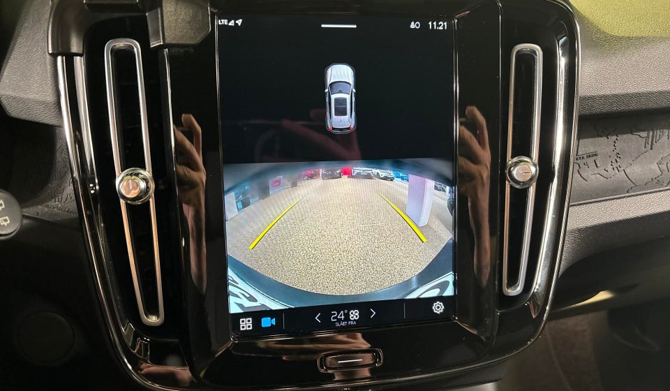 Volvo XC40 P6 ReCharge Core 5d