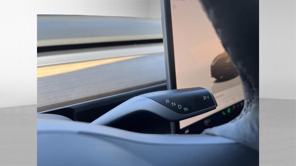Tesla Model 3 Performance AWD 4d
