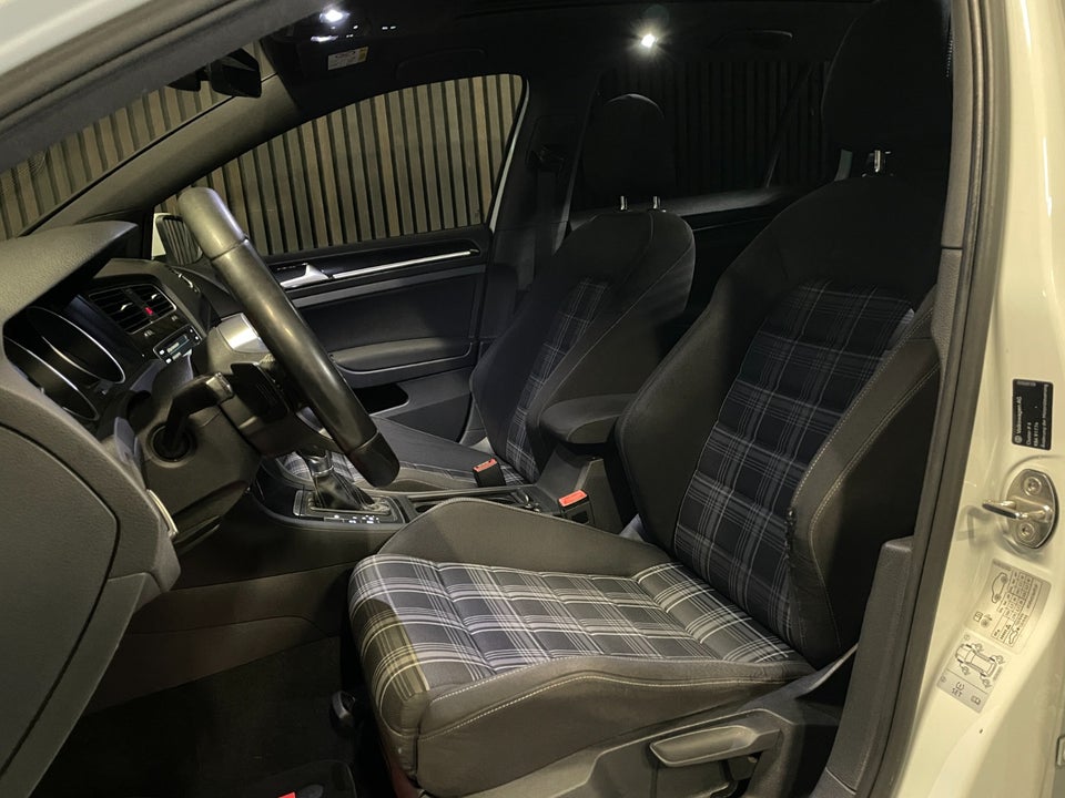 VW Golf VII 2,0 TDi 184 GTD Variant DSG 5d