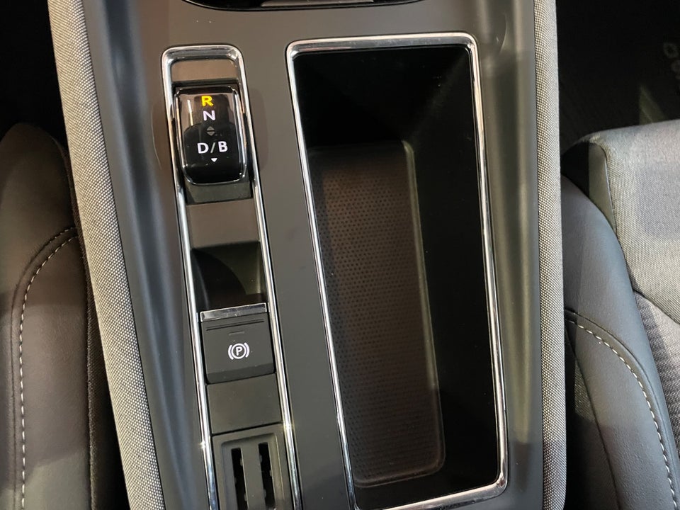 Skoda Enyaq 80 iV Plus Loft 5d