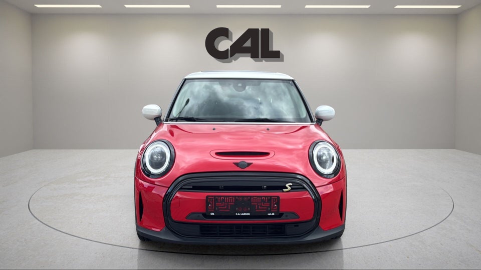 MINI Cooper SE Essential 3d