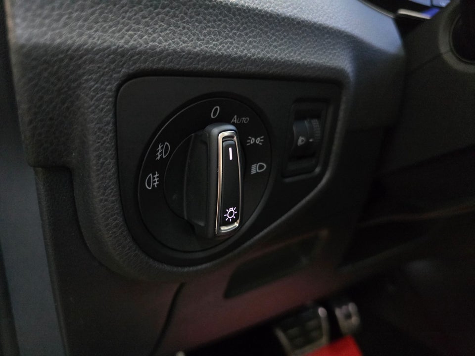 VW Golf Sportsvan 1,4 TSi 150 Highline BMT 5d