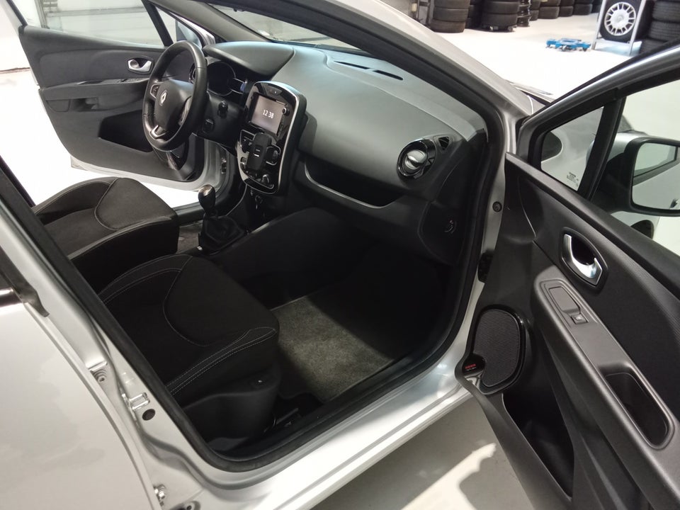 Renault Clio IV 0,9 TCe 90 Zen 5d