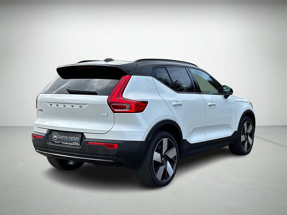 Volvo XC40 ReCharge Extended Range Plus 5d