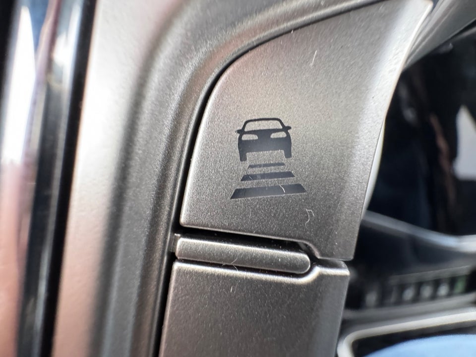 Mitsubishi Outlander 2,4 PHEV Instyle CVT 4WD 5d