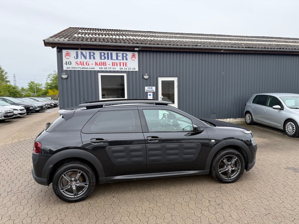 Citroën C4 Cactus 1,6 BlueHDi 100 Feel Free 5d