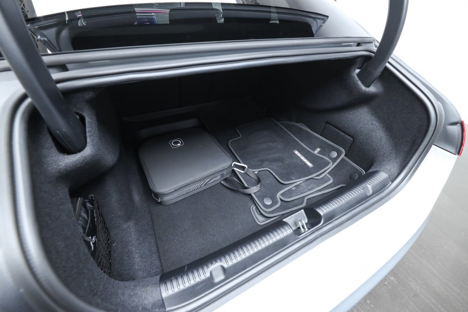 Mercedes EQE350+ AMG Line 4d