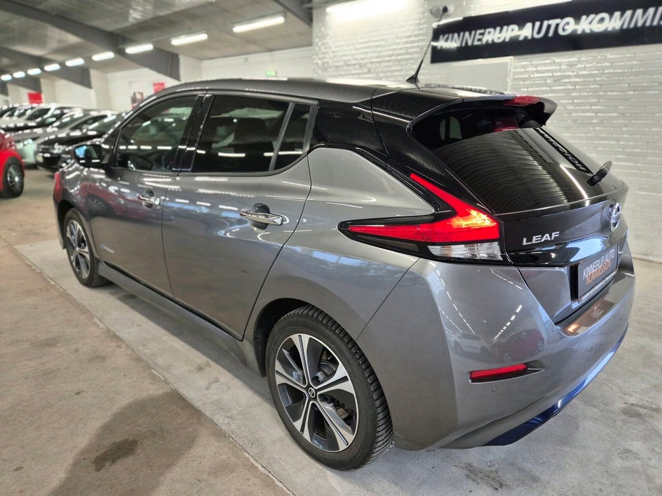Nissan Leaf 62 e+ Acenta 5d