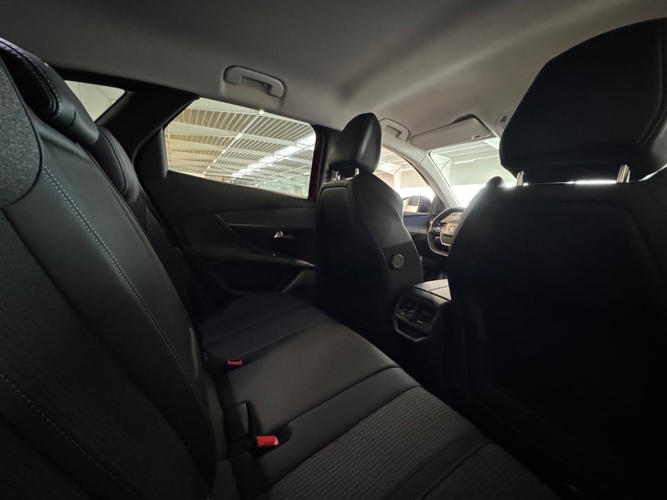Peugeot 3008 1,5 BlueHDi 130 Allure Pack EAT8 5d