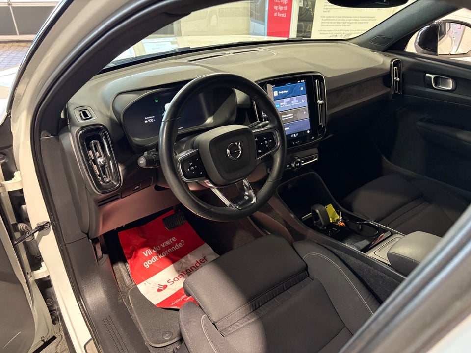 Volvo XC40 ReCharge Start 5d