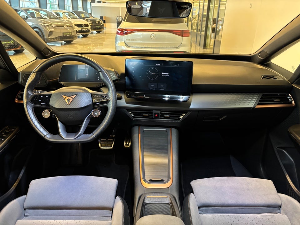 Cupra Born 77 e-Boost Dinamica Pack High 5d