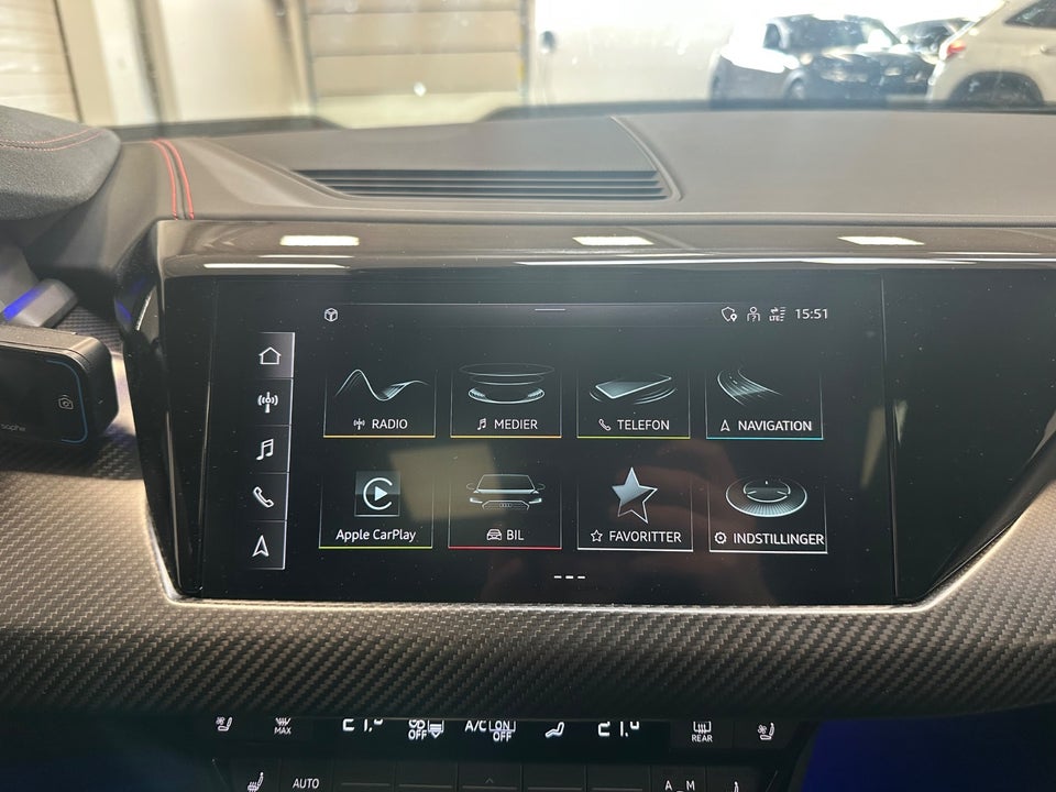 Audi RS e-tron GT quattro 4d