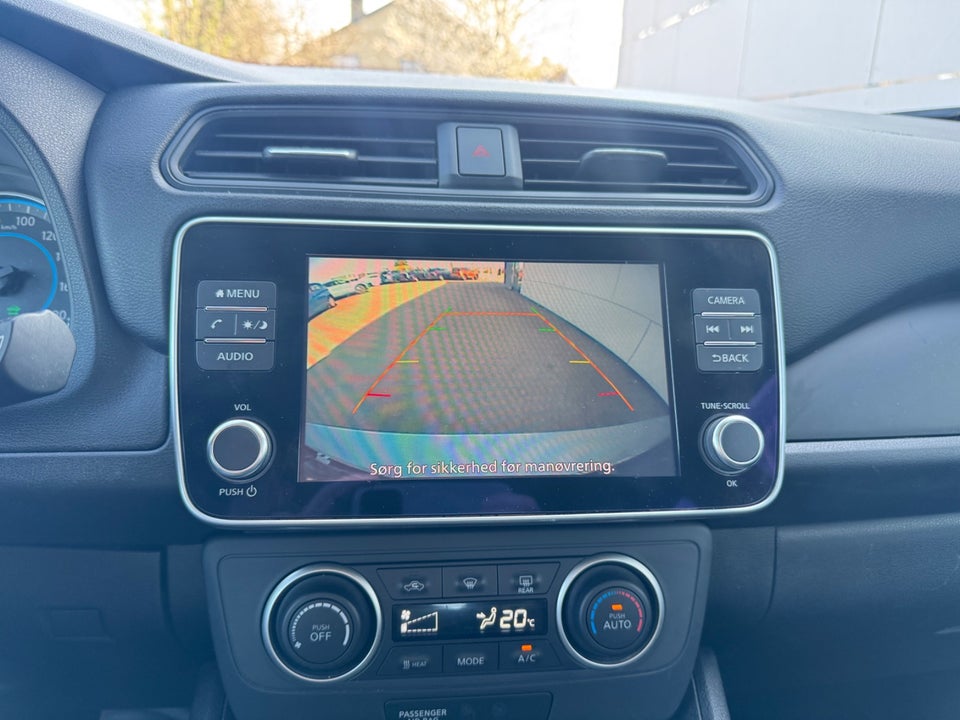 Nissan Leaf 40 Acenta 5d