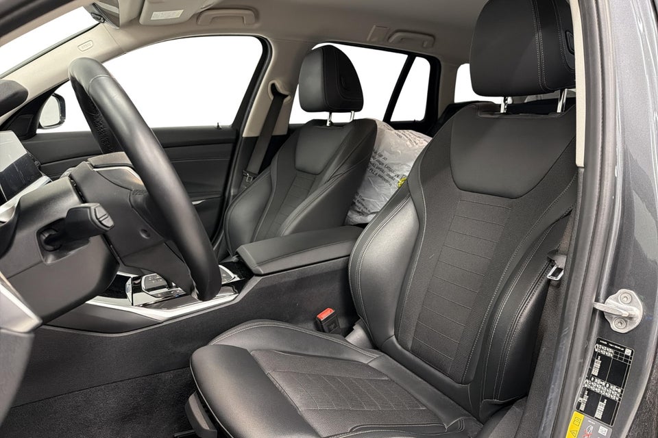 BMW 330e 2,0 Touring Sport Line aut. 5d