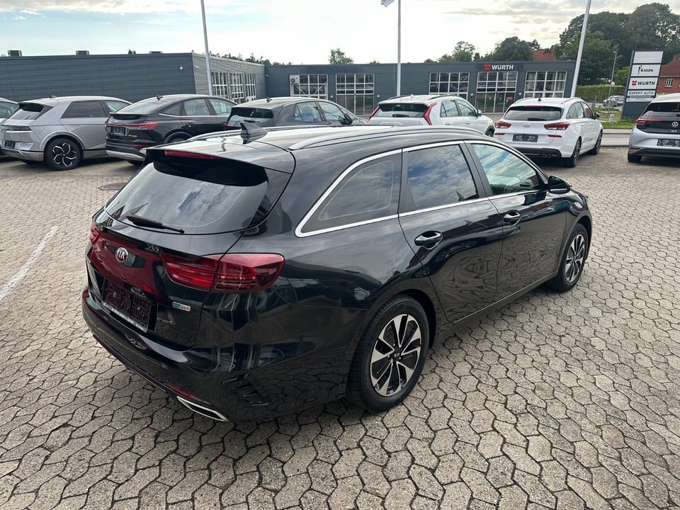 Kia Ceed 1,6 PHEV Prestige SW DCT 5d