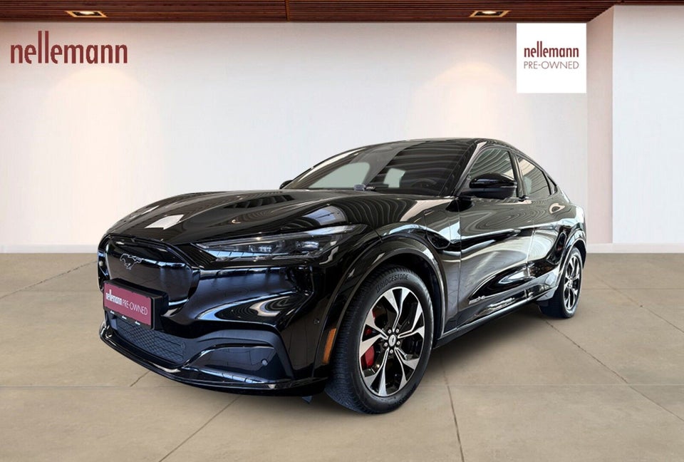 Ford Mustang Mach-E 70 Premium Standard Range AWD 5d