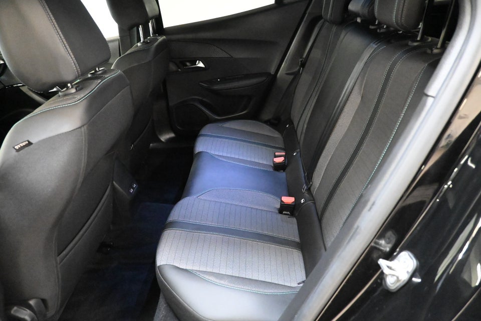 Peugeot 2008 1,2 PureTech 130 Vision Sport EAT8 5d