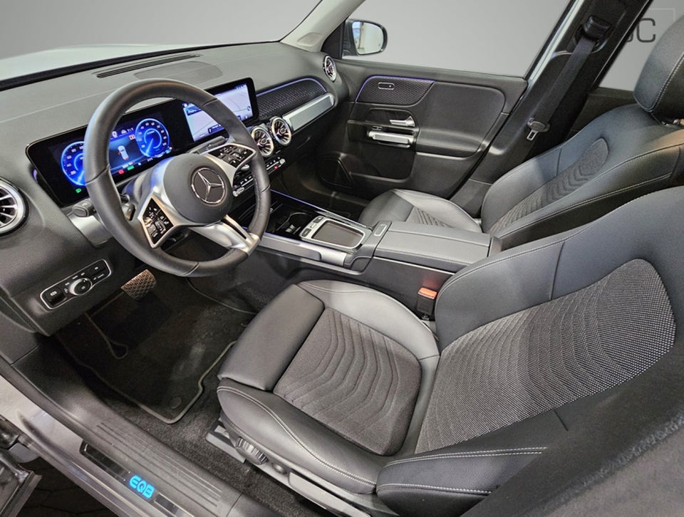Mercedes EQB250+ Progressive 5d