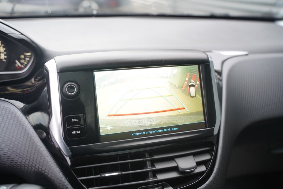 Peugeot 208 1,5 BlueHDi 100 Prestige Sky 5d