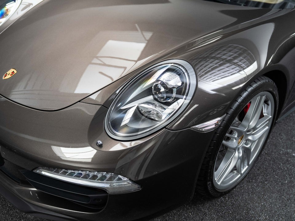 Porsche 911 Carrera 4S 3,8 Cabriolet PDK 2d