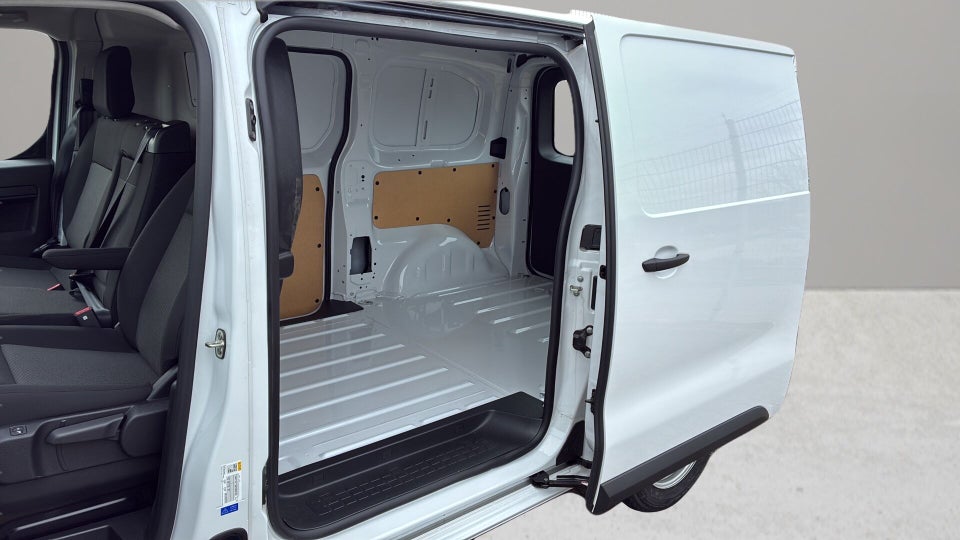 Peugeot Expert 2,0 BlueHDi 144 L2 Plus EAT8 Van