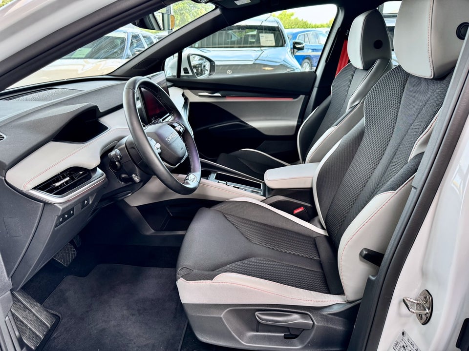 Skoda Elroq 85 iV Lodge 5d