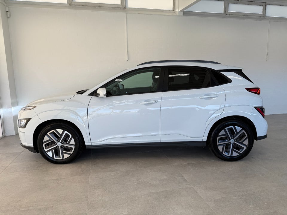 Hyundai Kona 64 EV Ultimate 5d