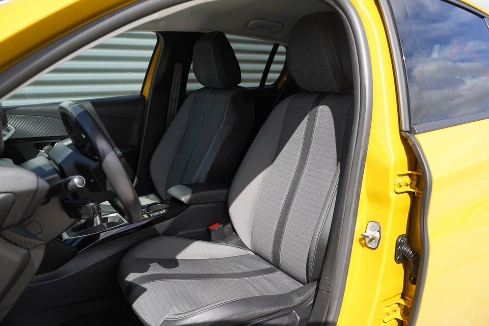 Peugeot 208 1,2 PureTech 100 Platin Pack 5d