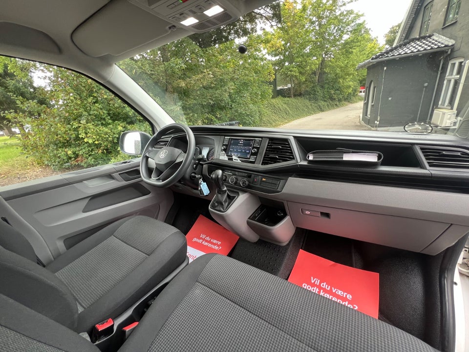 VW Transporter 2,0 TDi 150 Kassevogn DSG kort