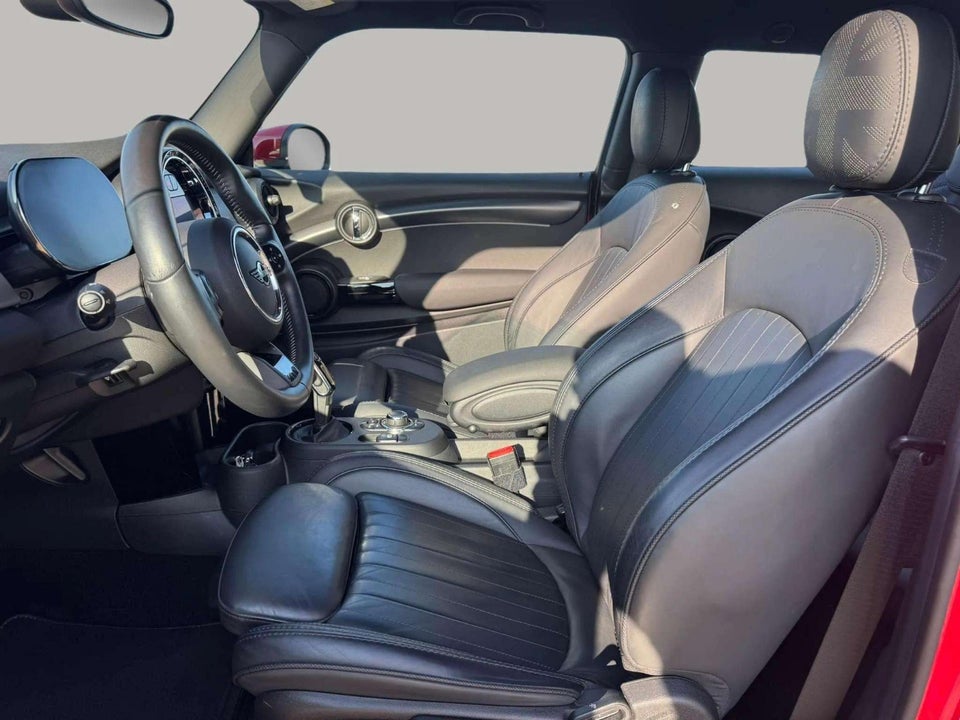 MINI Cooper SE Younique Trim 3d