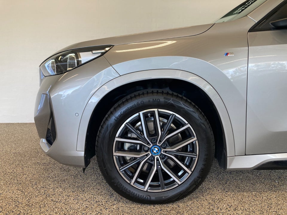 BMW iX1 xDrive30 M-Sport 5d