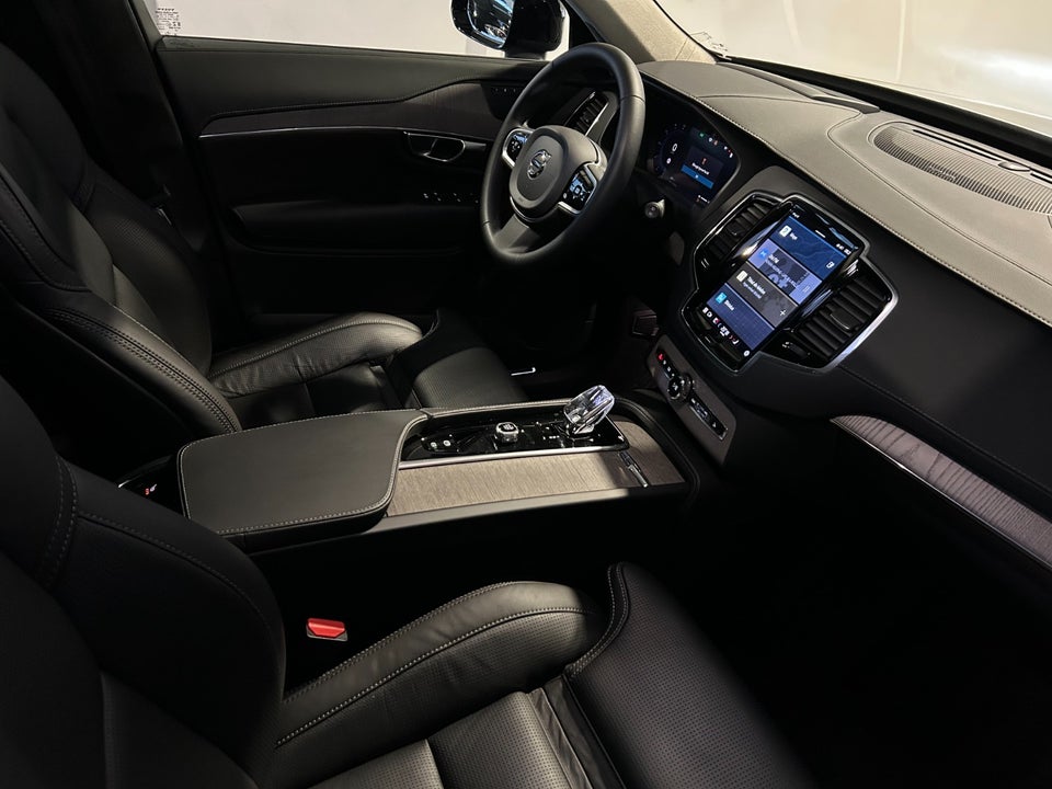 Volvo XC90 2,0 T8 ReCharge Ultimate Dark aut. AWD 7prs 5d