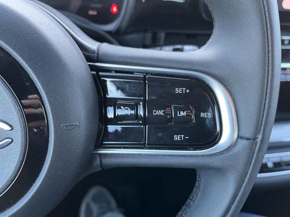 Fiat 500e 42 Icon 3+1 4d