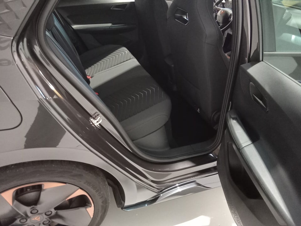 Cupra Born 58 High 5d