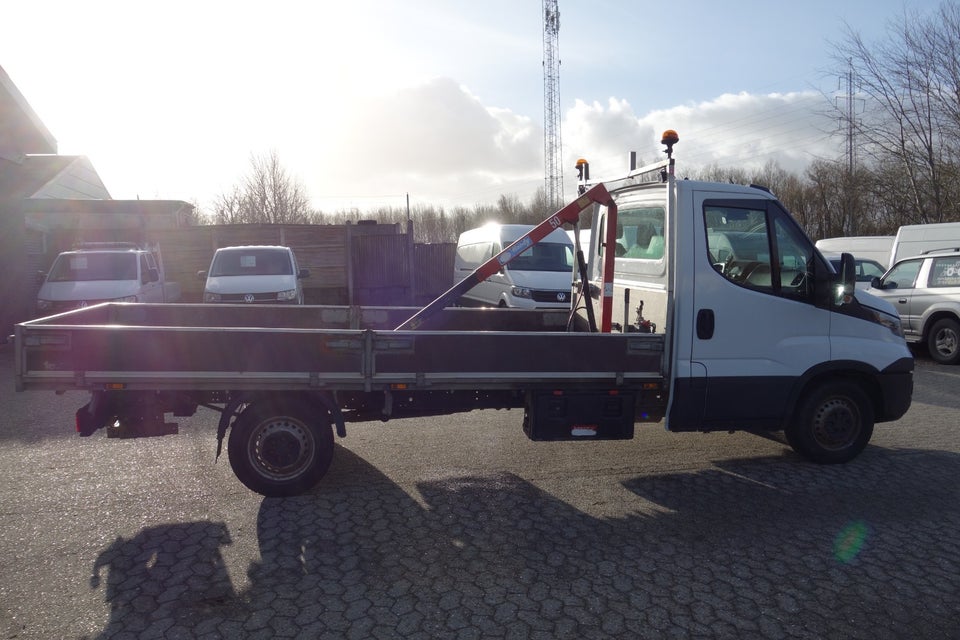 Iveco Daily 2,3 35S16 4100mm Lad AG8 2d