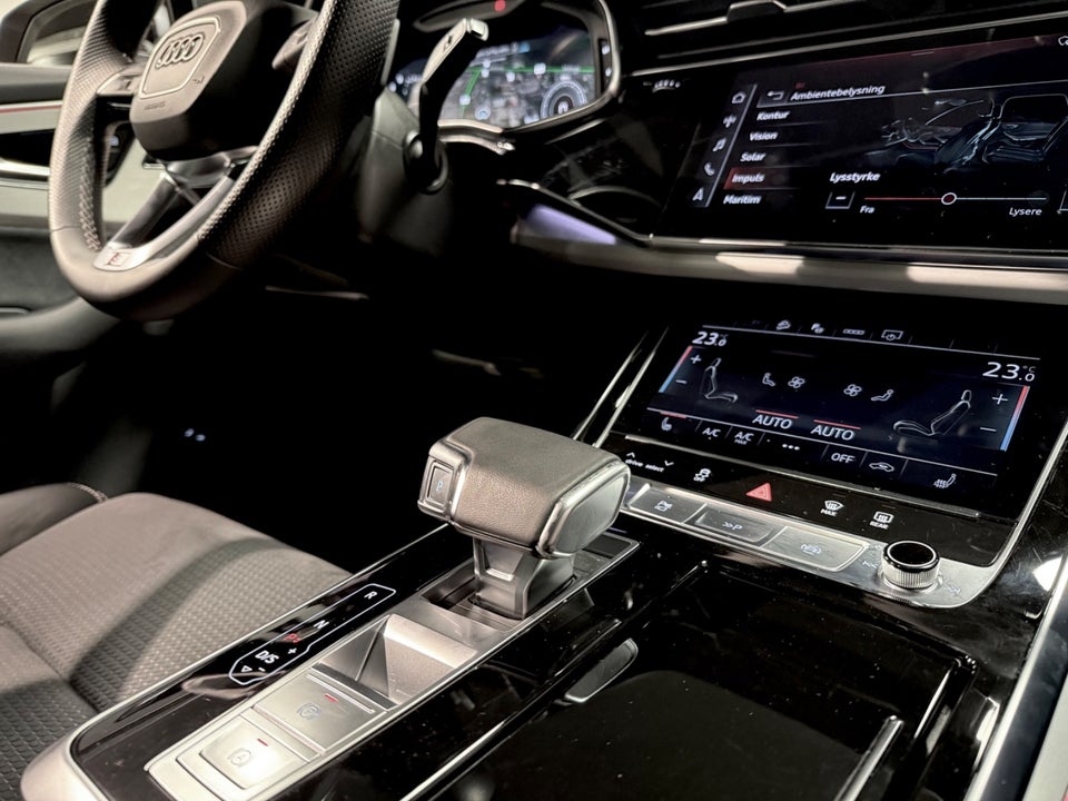 Audi Q7 55 TFSi e S-line quattro Tiptr. 5d