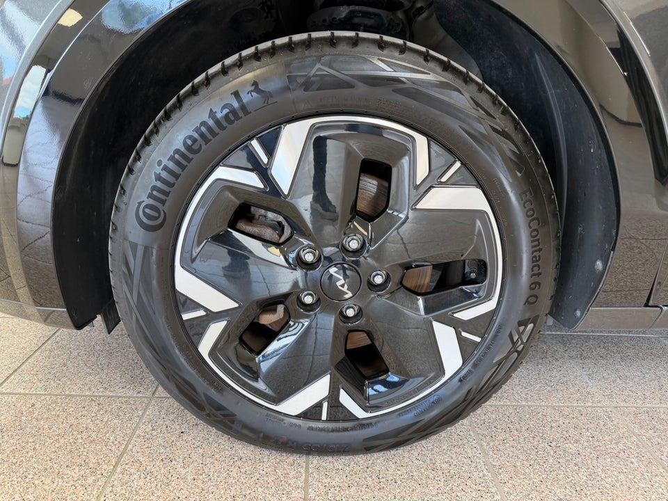 Kia Niro 64 EV Vision 5d