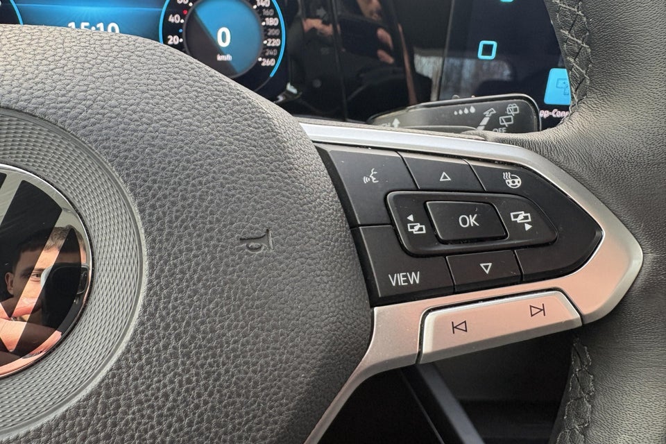 VW Golf VIII 1,5 eTSi 150 Style DSG 5d