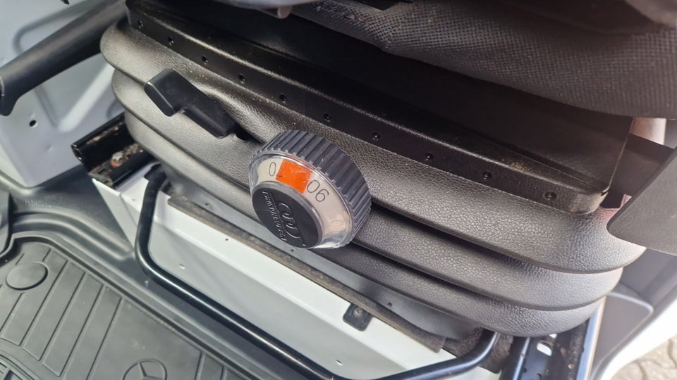 Mercedes Sprinter 516 2,2 CDi A2 Kassevogn aut. RWD