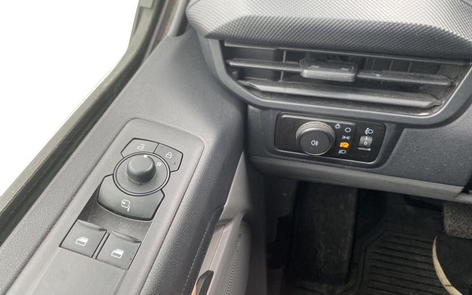 Ford E-Transit Custom 320S 64 Trend