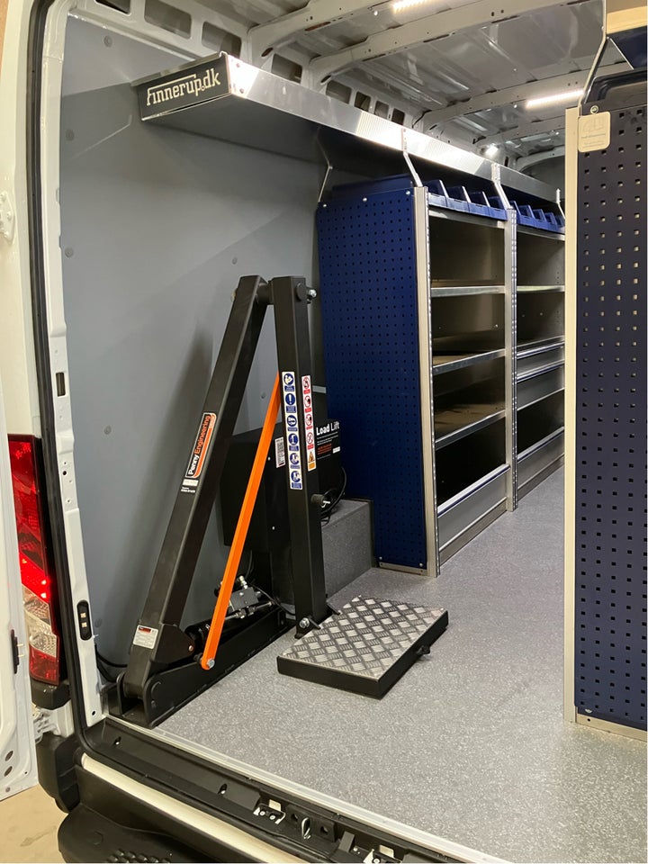 Iveco Daily 3,0 35S18 12m³ Van AG8